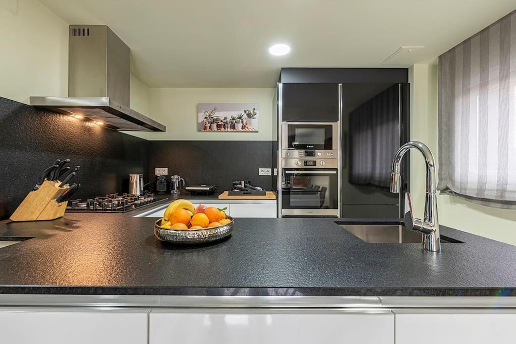 Апартаменты 5 Stelle Piscina, Jacuzzi, Wifi - 2 Min Dal Mare Миами-Плайя Экстерьер фото