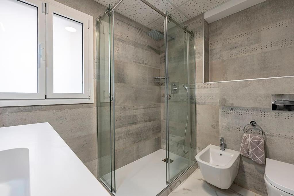 Апартаменты 5 Stelle Piscina, Jacuzzi, Wifi - 2 Min Dal Mare Миами-Плайя Экстерьер фото